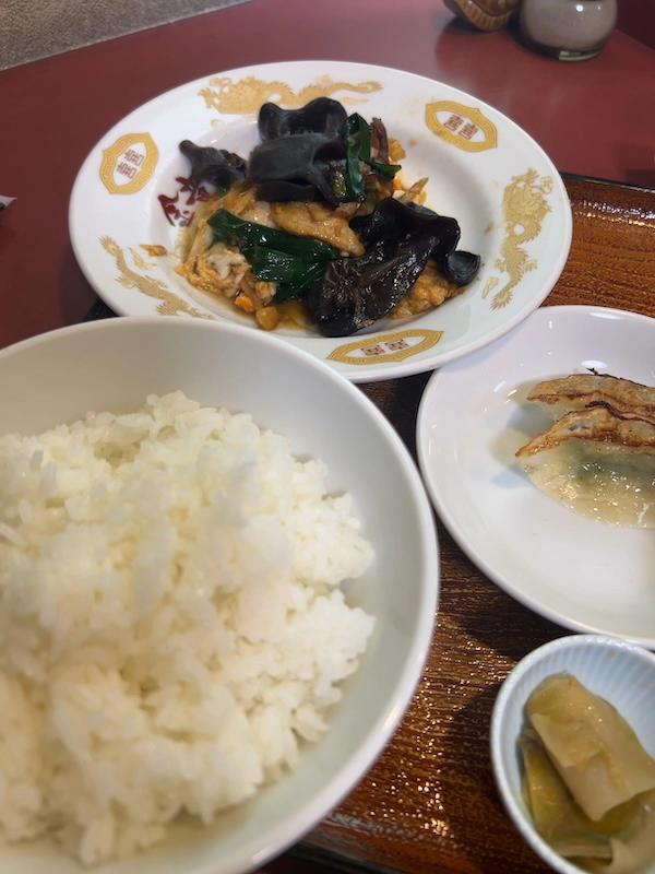 七日町金竜の日替わりランチ