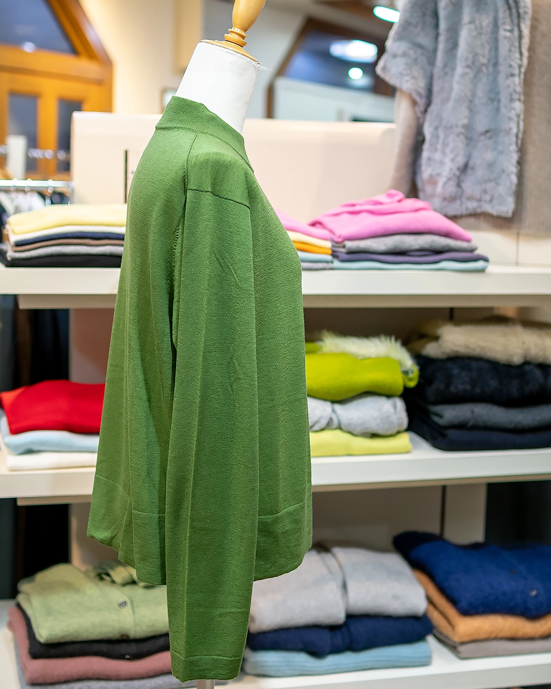 mocochi ハイネックプルオーバー