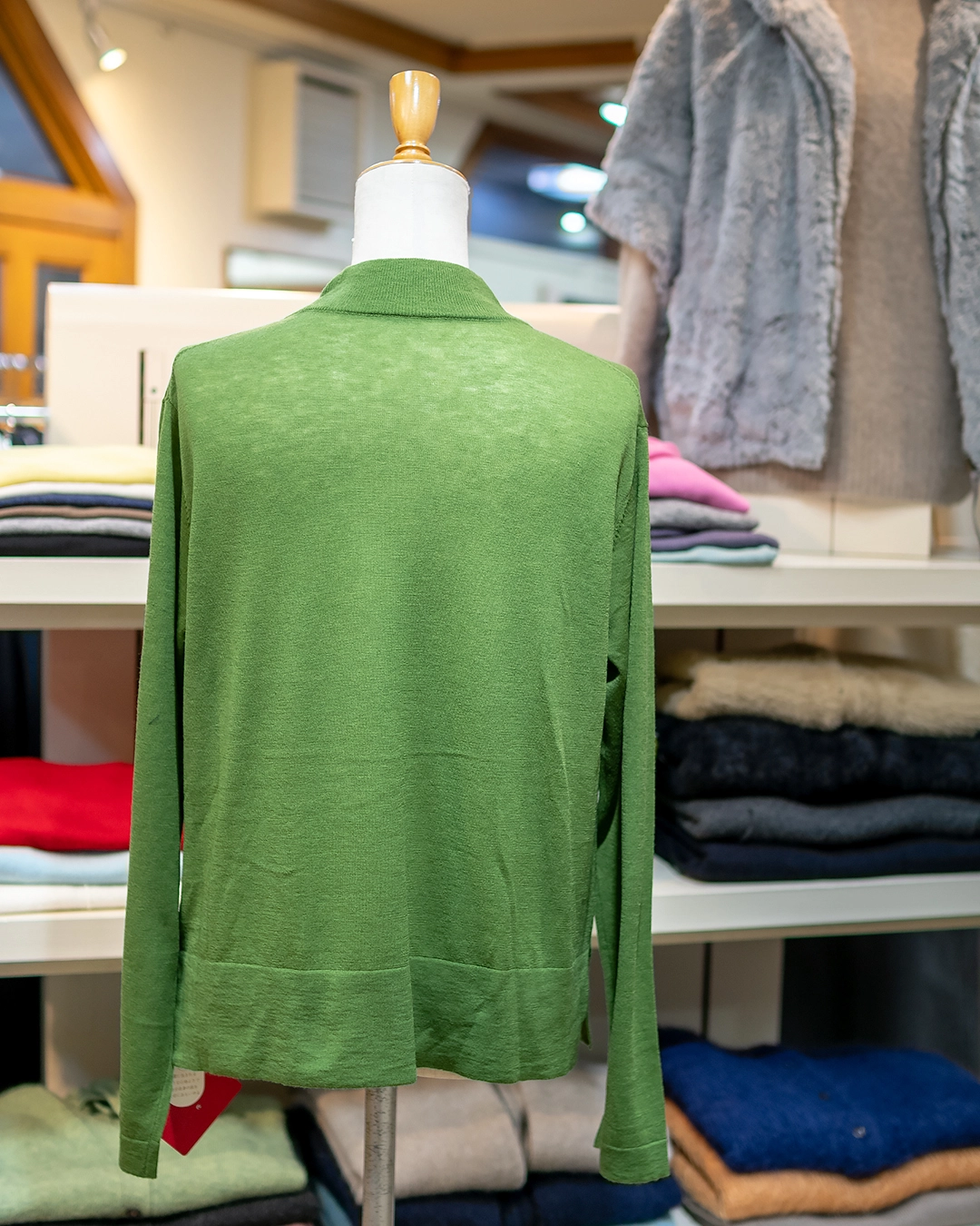 mocochi ハイネックプルオーバー