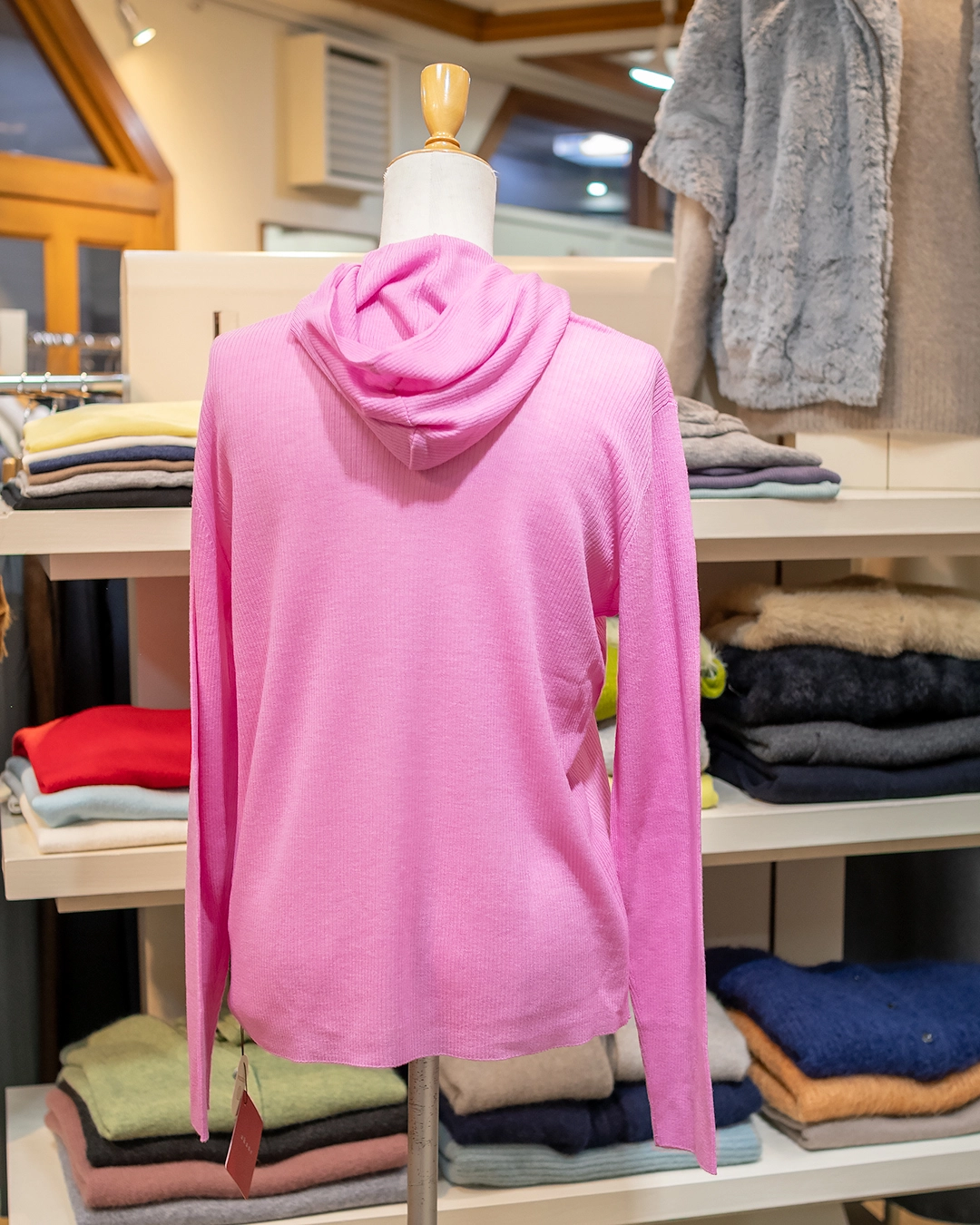 mocochi フードリブプルオーバー