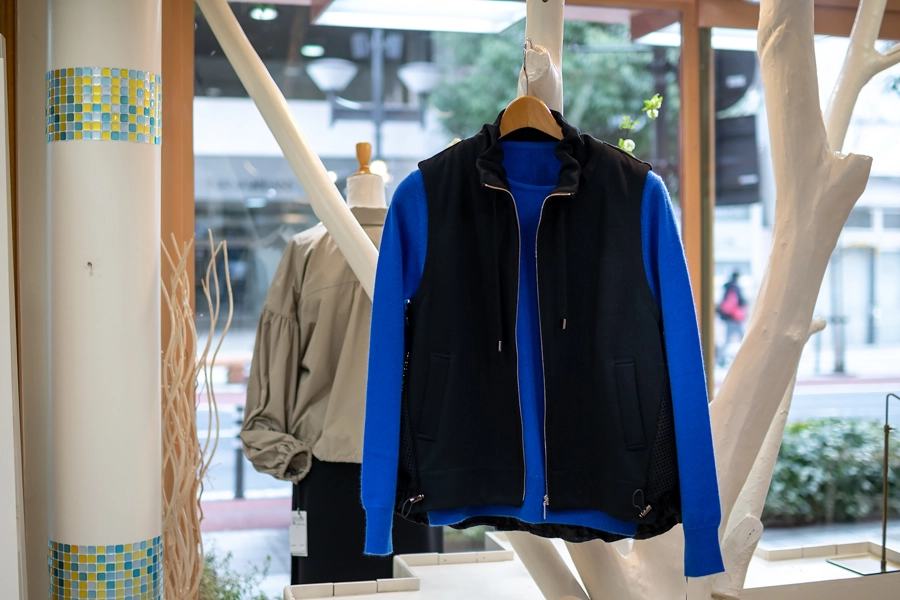 ダンボールニットベスト